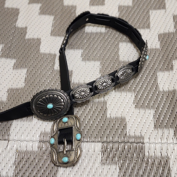 Not Available - Picture 2 of 5